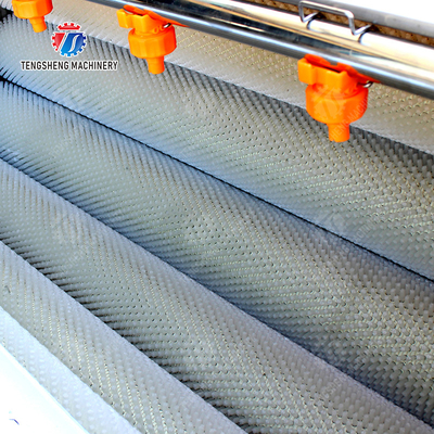 Fruit Vegetable Potatoes and round tuber crops Carrots and longitudinal root vegetables Ginger Potato Carrot Taro Sweet potato Yam Saiko persimmon Roller brush washing and peeling machine with spray