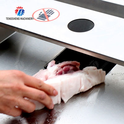 Squashing Luncheon Meat Mincer Machine Grinding Rustproof Stainless Steel Automatic