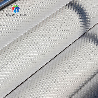 Stainless Steel Fruit And Vegetable Processing Line Brush Cleaning And Hoisting